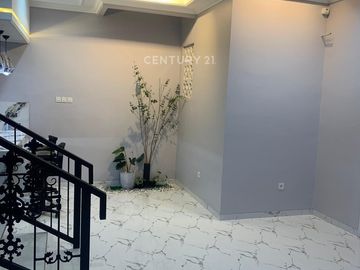 Dijual Rumah Baru Lokasi Strategis Siap Huni Di Cinere