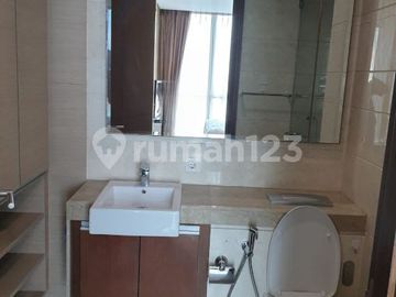 Apartemen Furnished Disewakan The Windsor Luxury Puri Indah 113M2
