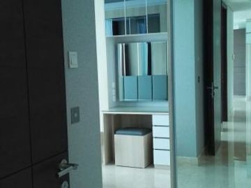 3 BR Winsor Apartment