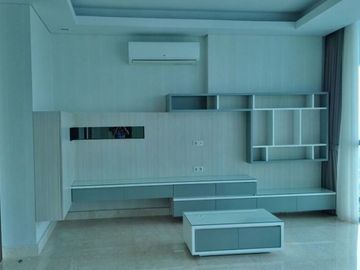 3 BR Winsor Apartment