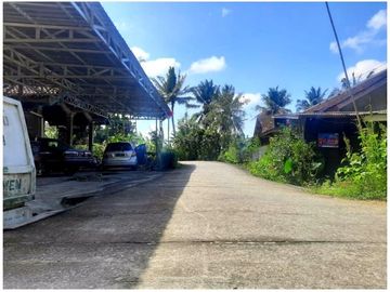 BANGUN KOST: Depan Bandara Kulon Progo