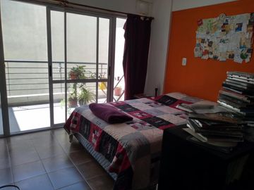 OPORTUNIDAD. MONOAMBIENTE 5 AÑOS, 44m2, BALCON , APTO PROFESIONAL