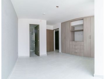 SE VENDE APARTAMENTO EN VIA ESPAÑA 3 RECAMARAS $ 206,000