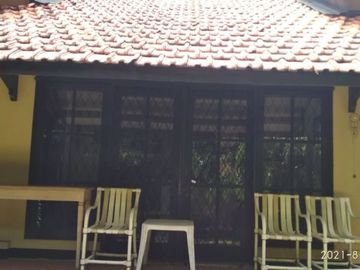Rumah Bangunan Lama Masih Kokoh Siap Huni Di Kesehatan Jaksel 0115