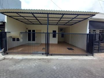 Rumah Baru di Dekat Babatan Pratama Hanya 950 juta