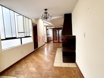 Alquiler De Departamento Alquiler De Departamento En San Miguel Sin Ascensor – ¡Amplio, Cálido Y Bien Ubicado!