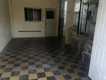 Casa PH en venta en Gerli Este