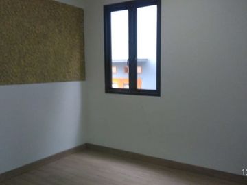 Rumah 3 Lantai dijagakarsa,mewah murah diJakarta selatan