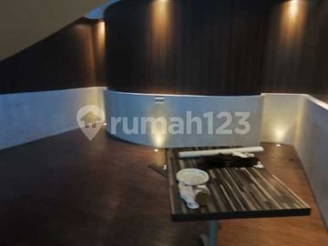 Disewakan Area Komersil di Metro Pondok Indah