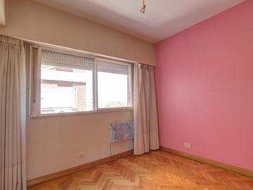 Navarro 4700 - 3 amb c/coch y toilette - Venta - Devoto