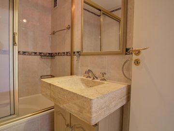 Navarro 4700 - 3 amb c/coch y toilette - Venta - Devoto