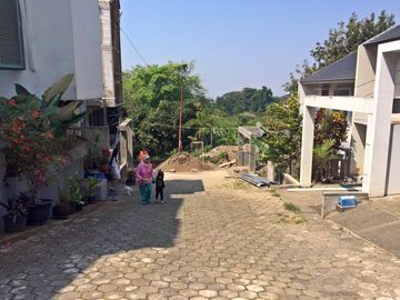 Rumah Minimalis Dago Dekat Dipatiukur dan Tubagus Ismail