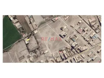 Este Terreno (Mz M, Lote 12) está ubicado en la mejor zona de la hermosa Ciudad de la Provincia de Barranca ( Norte Chico). Se encuentra a 5 minutos d