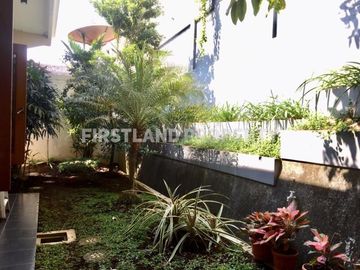 Rumah greenhouse FULL FURNISH di Ngresep Banyumanik