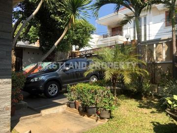 Rumah greenhouse FULL FURNISH di Ngresep Banyumanik