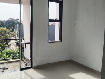 Rumah 2 lantai Rp 999 jt di Beji Depok