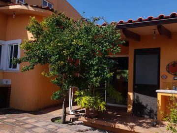 CASA EN VENTA EN BURGOS BUGAMBILIAS ,TEMIXCO , MORELOS.