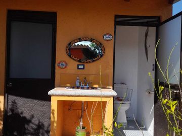 CASA EN VENTA EN BURGOS BUGAMBILIAS ,TEMIXCO , MORELOS.