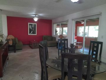 CASA EN VENTA EN BURGOS BUGAMBILIAS ,TEMIXCO , MORELOS.