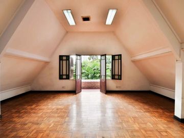 RUMAH SEWA-JUAL (HITUNG Tanah) PALIN MURAH DI JL.HOS COKROAMINOTO MENTENG JAKARTA PUSAT