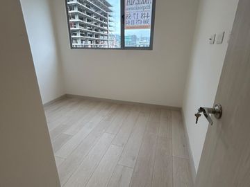 apartamento en arriendo en las vegas. Cod A9433860