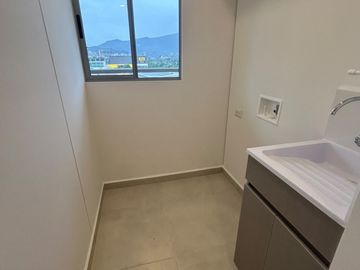 apartamento en arriendo en las vegas. Cod A9433860
