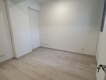 apartamento en arriendo en las vegas. Cod A9433860
