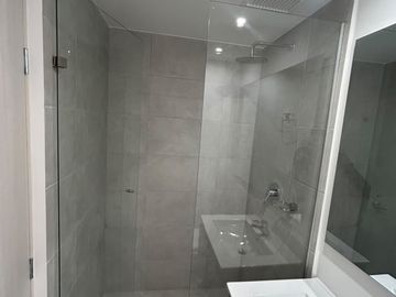 apartamento en arriendo en las vegas. Cod A9433860