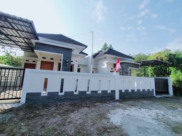 Rumah 2 Unit Baru Siap Huni di Klidon