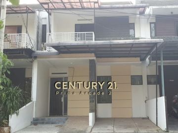 Rumah Cantik 2 Lantai Di Ciledug Raya - 4396