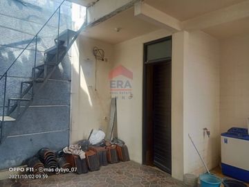 Rumah besar 2 lantai tidak jauh dr jl Jakarta,tanjung sari, Antapani