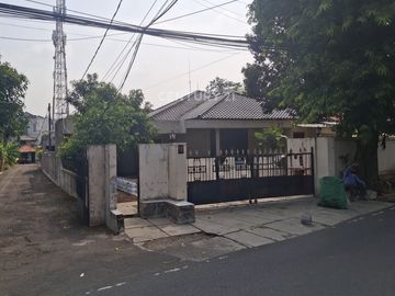 Dijual 2 Bangunan Dan Lahan Di Cilandak JakSel