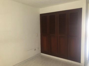 apartamento en venta en capri. Cod V8722