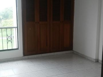 apartamento en venta en capri. Cod V8722
