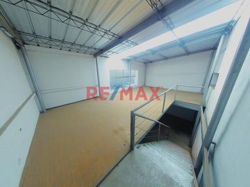 📍 ¡Oportunidad única para invertir en Chiclayo! Local comercial en venta en Torres Paz 175, a media cuadra de Av. Luis Gonzales.
🏗️ Área de terreno: