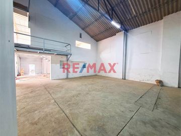 📍 ¡Oportunidad única para invertir en Chiclayo! Local comercial en venta en Torres Paz 175, a media cuadra de Av. Luis Gonzales.
🏗️ Área de terreno: