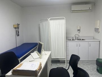 casa en venta en el gran limonar. Cod V108089