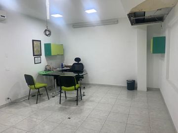casa en venta en el gran limonar. Cod V108089