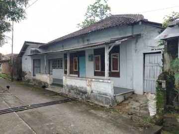Dijual Tanah Bonus Rumah Di Secang Magelang