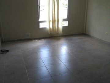 Monoambiente en venta en Moron Sur