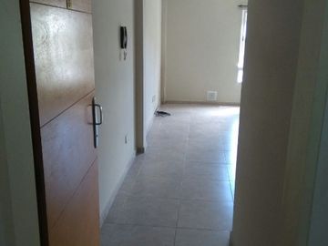 Monoambiente en venta en Moron Sur