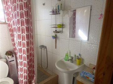 Casa en venta de 4 dorm. en Papudo