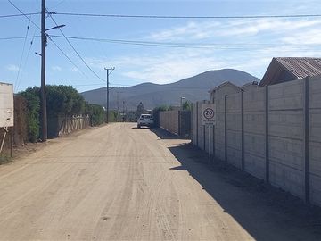 Casa en venta de 4 dorm. en Papudo