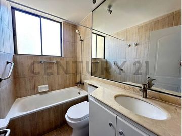 Venta Departamento primera linea cavancha
