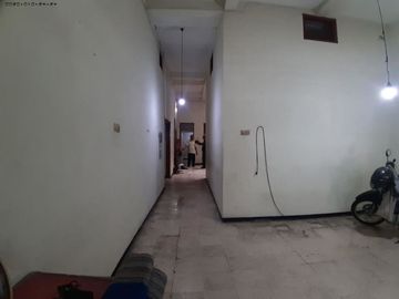Rumah Dukuh Kupang Barat Bebas banjir, bisa untuk rumah kost