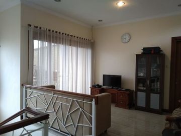 Rumah Cikutra baru dekat Cigadung, Dago Bandung