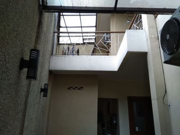 Rumah Cikutra baru dekat Cigadung, Dago Bandung