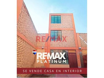 🏡 ¡Remodela a tu gusto! 
Casa en el corazón de Chiclayo – ¡Ubicación inmejorable! 🔑

¿Buscas una propiedad con excelente ubicación y potencial?
Es