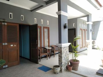 Rumah Siap Huni Rungkut Asri Surabaya