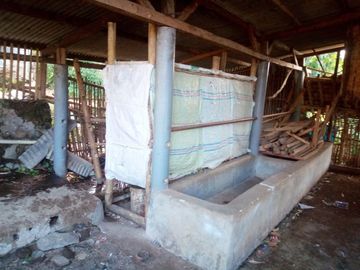 43 Tumbak Tanah, Rumah dan Kandang Sapi, Tugumukti Dekat SPN, Cisarua, Bandung Barat